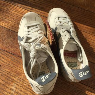 オニツカタイガー(Onitsuka Tiger)のオニツカタイガー メキシコ66 23㎝ 新品未使用品 ぽてと様専用(スニーカー)