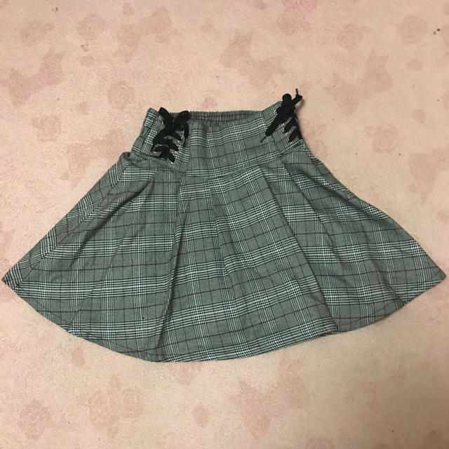 lovetoxic(ラブトキシック)のラブトキシック グレンチェック スカート キッズ/ベビー/マタニティのキッズ服女の子用(90cm~)(スカート)の商品写真