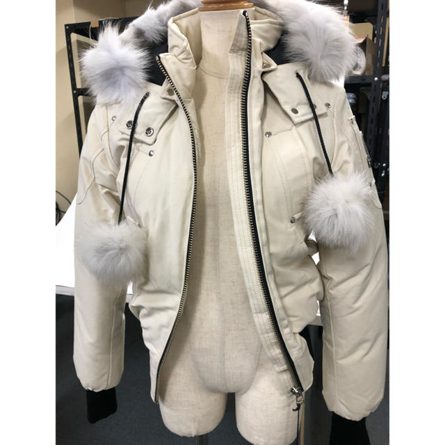 爆買い人気SALE CANADA GOOSE レディース！ムースナックル 新品未使用！XS の通販 by マラカス｜カナダグースならラクマ 