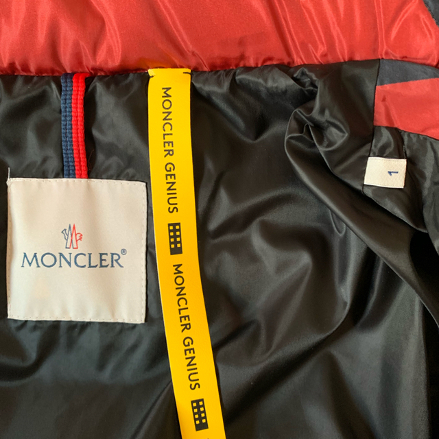 MONCLER 1sizeの通販 by Chrom's ｜モンクレールならラクマ - MONCLER PLUNGER NEW安い