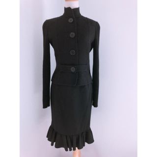 ヴァレンティノ(VALENTINO)の【美品】VALENTINO スタンドカラー ニットジャケット サイズ6(ノーカラージャケット)