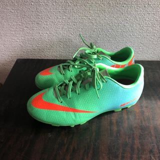 ナイキ(NIKE)のサッカーシューズ.ナイキ22.5(シューズ)