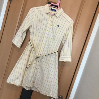 BURBERRY BLUE LABEL(ひざ丈ワンピース ・ イエロー/黄色系)の BURBERRY BLUE LABEL(ひざ丈ワンピース ・ イエロー/黄色系)の