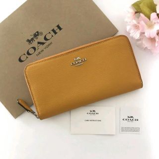 コーチ(COACH)の最新モデル【新品】COACH コーチ★上質なレザー 長財布 イエロー(財布)