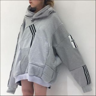 ウォール(WALL)の和洋折衷 adidasジャージリメイク歪みワイドパーカー(パーカー)