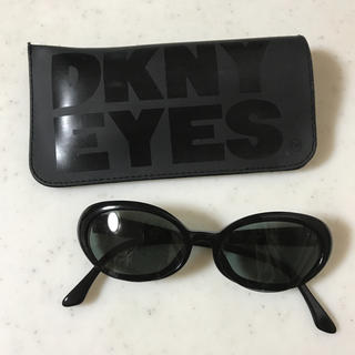 ダナキャランニューヨーク(DKNY)のDKNYサングラス黒ケース付き(サングラス/メガネ)