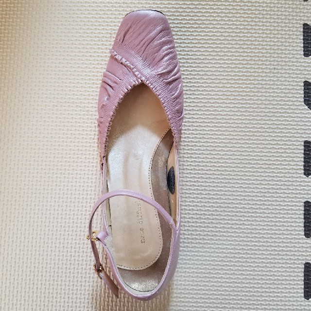 neue diffusion　ピンク　フラットパンプス　美品❗ レディースの靴/シューズ(ハイヒール/パンプス)の商品写真