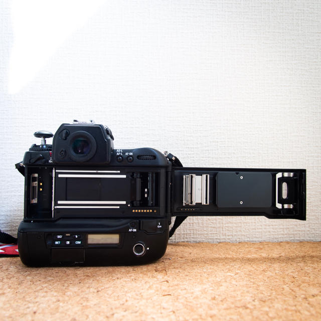NIKON F5 美品 ニコン フィルムカメラ 一眼レフ NIKON F5 美品 ニコン フィルムカメラ 一眼レフ