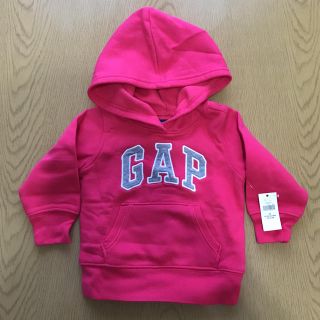 ギャップ(GAP)のGAP パーカー ピンク色 フード付きトレーナー 80cm 女の子(トレーナー)