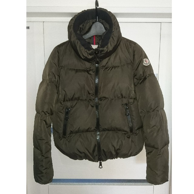 最新コレックション MONCLER ユキヒロです！美品 - MONCLER シェリー ...