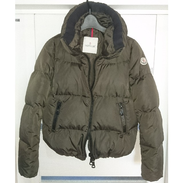 MONCLER(モンクレール)のユキヒロ様専用です！美品 MONCLER シェリー ｻｲｽﾞ0 正規品  レディースのジャケット/アウター(ダウンジャケット)の商品写真