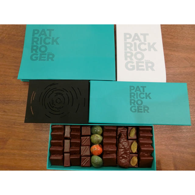 パトリックロジェ PATRICK ROGER プラリネ チョコレート 16粒