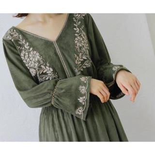 クリスプ(Crisp)の刺繍のワンピース(chic embroidery onepiece )(ロングワンピース/マキシワンピース)