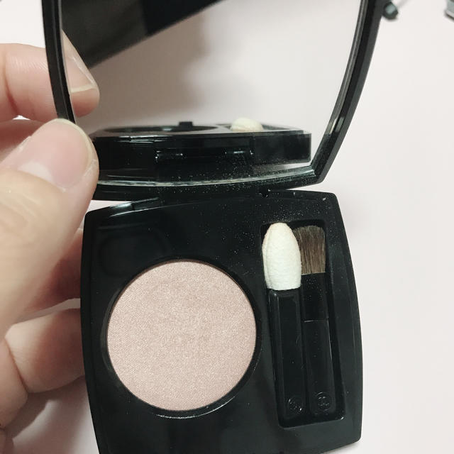 CHANEL(シャネル)のCHANELのアイシャドウ コスメ/美容のベースメイク/化粧品(アイシャドウ)の商品写真