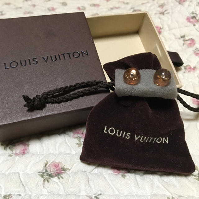 LOUIS VUITTON   ピアス