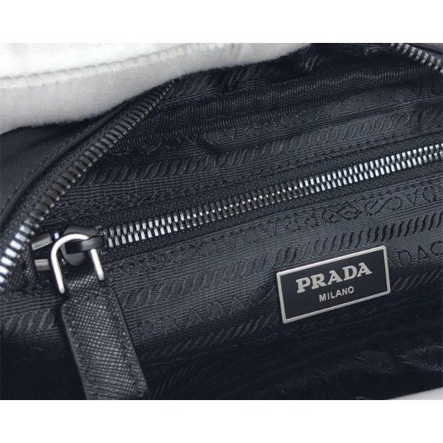 PRADA(プラダ)のプラダ　PRADAウエストポーチ　ボディバッグ ブラック　メンズ　レディース スポーツ/アウトドアのゴルフ(バッグ)の商品写真