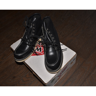 レッドウィング(REDWING)のREDWING 8130 MOC TOE BOOTS　Black　美品(ブーツ)