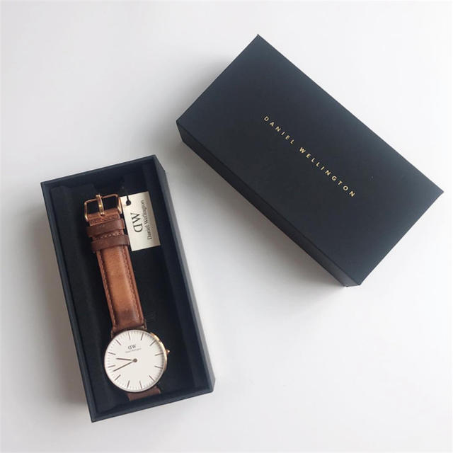 Daniel Wellington(ダニエルウェリントン)のダニウェルウェリントン 時計 クラシック ローズゴールド 茶 レディースのファッション小物(腕時計)の商品写真