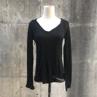 アルマーニエクスチェンジ(ARMANI EXCHANGE)のアルマーニエクスチェンジ ロゴラメ刺繍入り変形デザインパーカー/ロンTシャツ(パーカー)