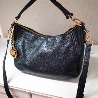 マイケルコース(Michael Kors)の正規品♡美品♡マイケルコース　2wayバッグ　黒　キーホルダー　レザー　バッグ(ショルダーバッグ)