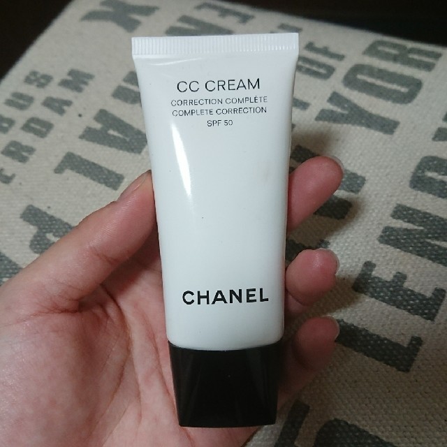 CHANEL(シャネル)の【CHANEL】CCクリーム 20 コスメ/美容のベースメイク/化粧品(化粧下地)の商品写真