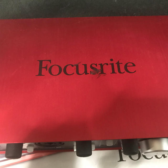 Focusrite Scarlett 2i4 楽器のDTM/DAW(オーディオインターフェイス)の商品写真