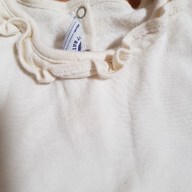 PETIT BATEAU(プチバトー)のプチバトー　襟付きカットソー キッズ/ベビー/マタニティのベビー服(~85cm)(シャツ/カットソー)の商品写真