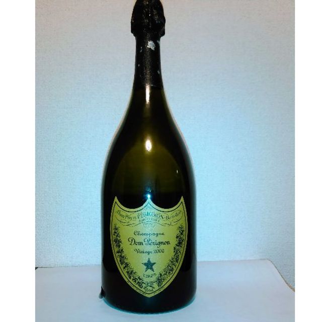 Dom Pérignon(ドンペリニヨン)のドンペリ　ビンテージ2000 食品/飲料/酒の酒(シャンパン/スパークリングワイン)の商品写真