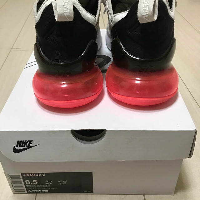 NIKE AIR MAX270 26.5cm