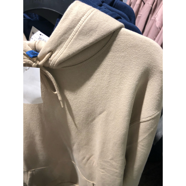 H&M - nissy(西島隆弘)着用パーカーの通販 by とるぅ|エイチ H&M - nissy(西島隆弘)着用パーカーの通販 by とるぅ|エイチ
