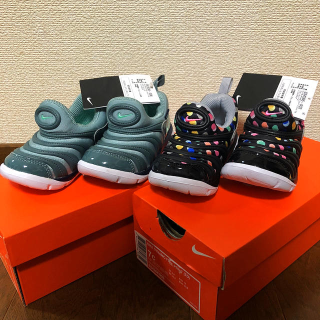 NIKE(ナイキ)の【新品】NIKE ナイキ ダイナモフリー キッズ スリッポン 13cm セット キッズ/ベビー/マタニティのベビー靴/シューズ(~14cm)(スリッポン)の商品写真