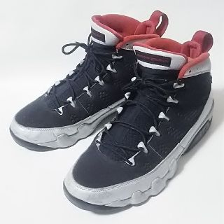 ナイキ(NIKE)の
限定ビンテージオリジナルカラー黒赤銀!ナイキエアジョーダン9レトロスニーカー
(スニーカー)