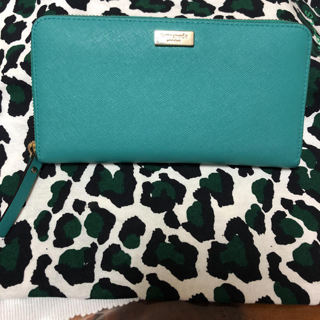 kate spade new york(ケイトスペードニューヨーク)のケイトスペード レディースのファッション小物(財布)の商品写真