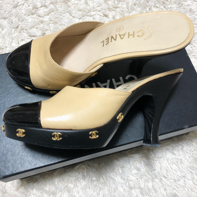最大5万円OFFクーポン! ハワイのシャネル購入サンダルとパンプス38