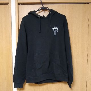 ステューシー(STUSSY)のSTUSSY パーカー ワールドツアー ロゴ メンズ(パーカー)