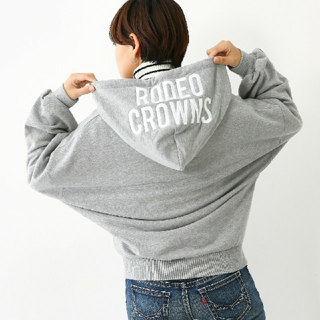 RODEO CROWNS WIDE BOWL(ロデオクラウンズワイドボウル)の今期新作✩RODEO CROWNS✩RCWB✩ルーズジップパーカー レディースのトップス(パーカー)の商品写真