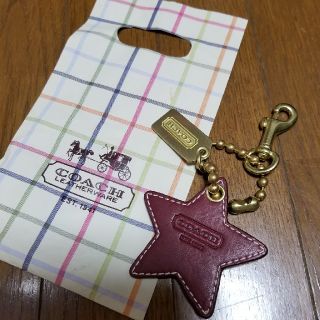 コーチ(COACH)のCOACH　コーチ　星形チャーム　新品　(チャーム)