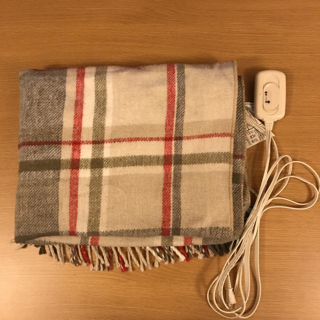 KOIZUMI(コイズミ)の電気毛布 洗濯可能 中古 スマホ/家電/カメラの冷暖房/空調(電気毛布)の商品写真