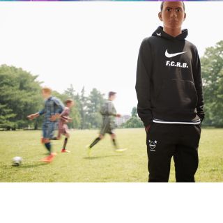 エフシーアールビー(F.C.R.B.)のナイキ FCRB SOPHのフリースパンツ(その他)