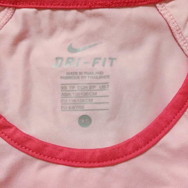 NIKE(ナイキ)のNIKE  ナイキ  スボーツTシャツ  ドライフィット  女の子 120 キッズ/ベビー/マタニティのキッズ服女の子用(90cm~)(Tシャツ/カットソー)の商品写真