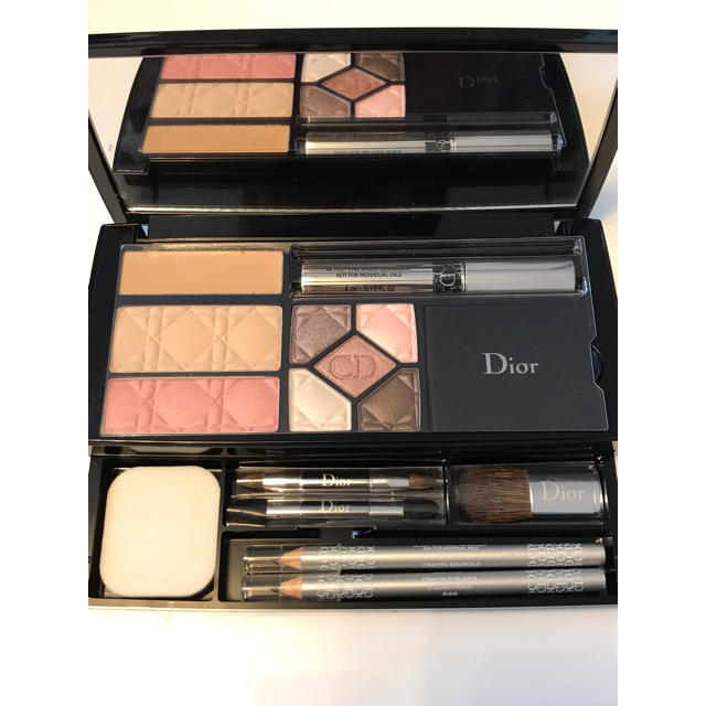 Dior  ディオール メイクパレット  新品 1