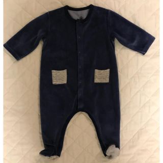 プチバトー(PETIT BATEAU)のプチバトー 足付きカバーオール ネイビー サイズ6M（67）(カバーオール)