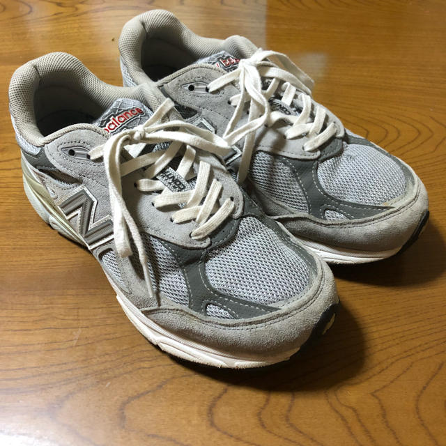 New Balance(ニューバランス)のニューバランス newbalance M990GL3 24.5 シルバー レディースの靴/シューズ(スニーカー)の商品写真