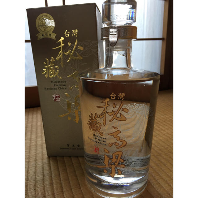  箱付/賀木堂 台湾秘蔵高粱酒 700ml 58度 食品/飲料/酒の飲料(その他)の商品写真