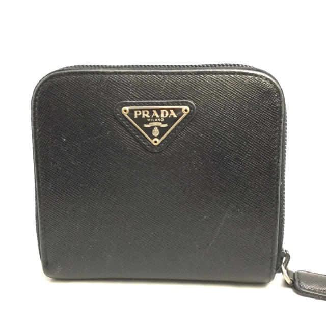 PRADA(プラダ)のPRADA プラダ 黒 レザー ラウンドファスナー コンパクト  折財布 レディースのファッション小物(財布)の商品写真