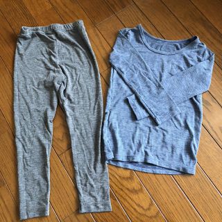 ユニクロ(UNIQLO)のヒートテック 100 上下セット(下着)