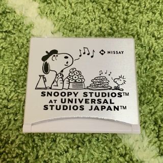 スヌーピー(SNOOPY)の折りたたみ式デジタル時計(置時計)