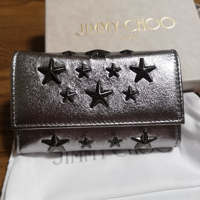 値下げ【新品未使用】ジミーチュウ ☆キーケース☆シルバー☆正規品 値下げ【新品未使用】ジミーチュウ ☆キーケース☆シルバー☆正規品