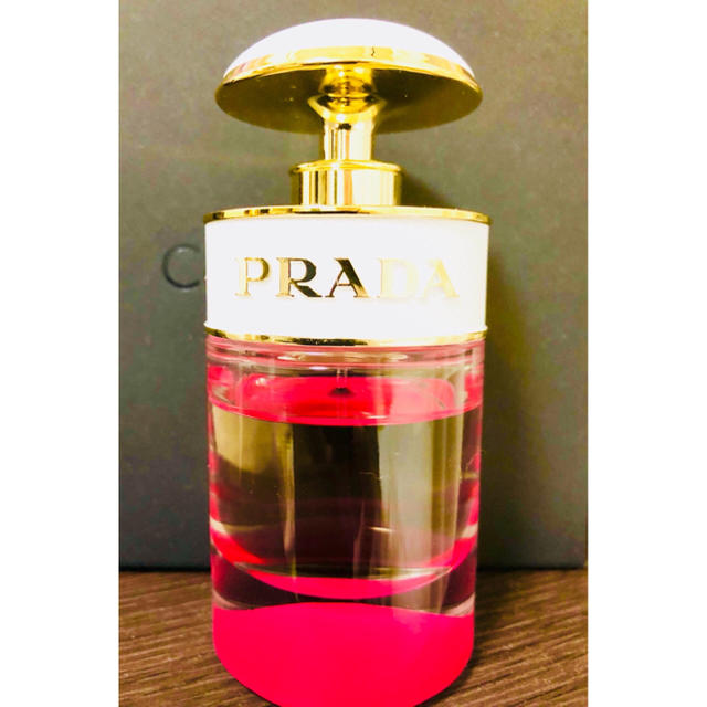 PRADA(プラダ)のPRADA CANDY KISS オーデパルファム 30ml コスメ/美容の香水(香水(女性用))の商品写真