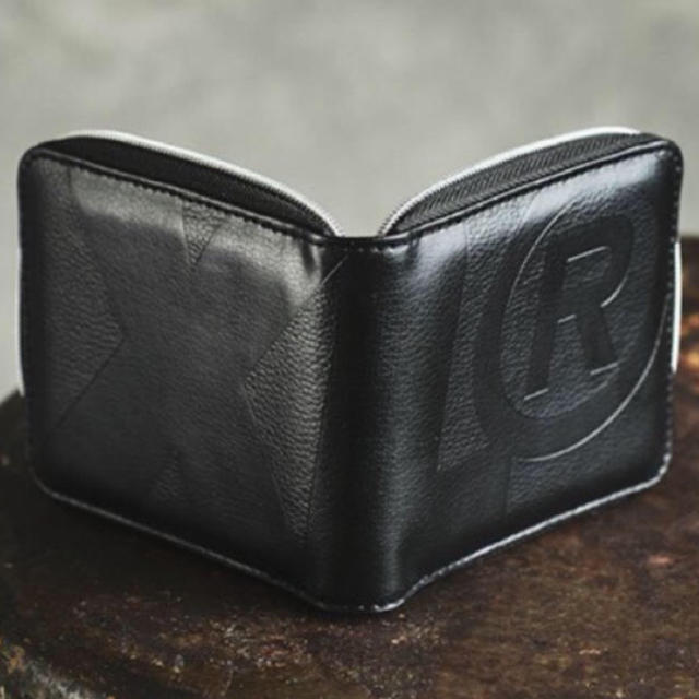 XLARGE(エクストララージ)のxlarge 財布 アーバンリサーチ トードバッグ セット メンズのバッグ(トートバッグ)の商品写真